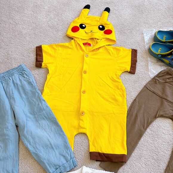 3-5 YEARS OLD BOY CLOTHING, CROCS, SOCCER TOY - Picture 3 of 13